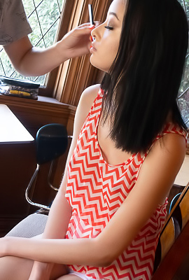 Scarlett Bloom - Behind The Scene Action