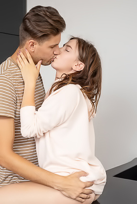 Deepika Takes Thick Cock Into Her Mouth In A Wild Sixty-nine