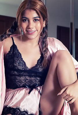 Marina Gold In Silk