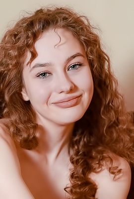 Kitty Red Smiles And Getting Naked