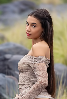 Nature Pussy Rubbing